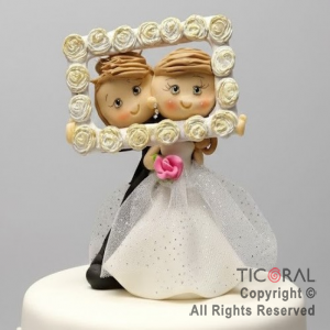 ADORNO PAREJA DE NOVIOS CON MARCO PORCELANA FRIA x 1